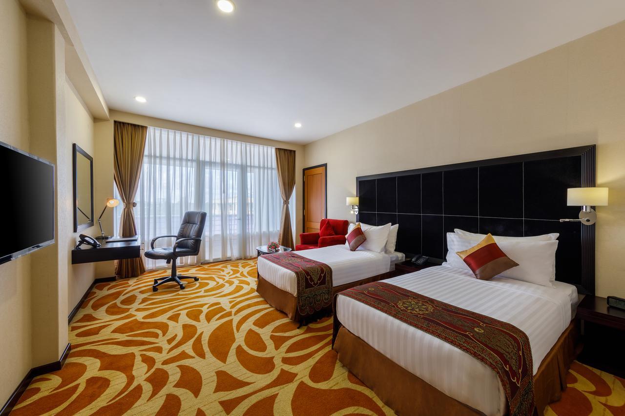 Taw Win Garden Hotel 4*