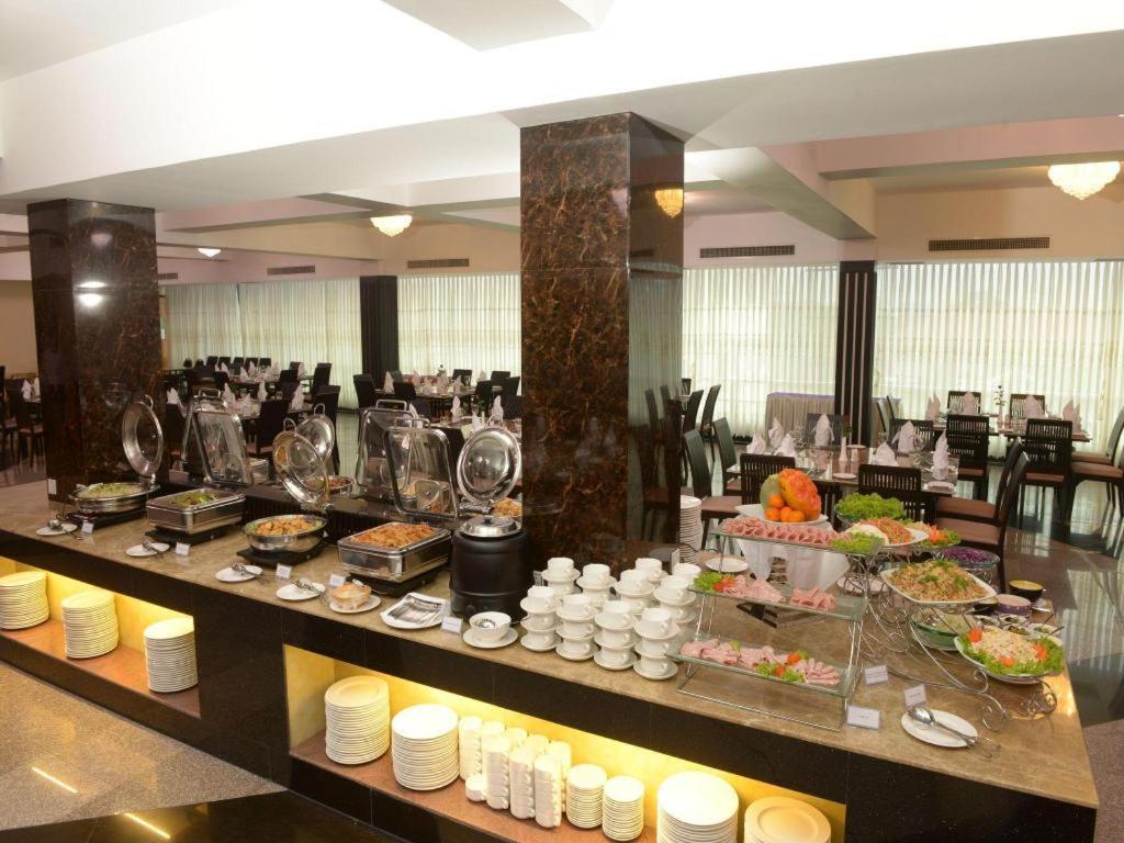 Taw Win Garden 4* Янгон