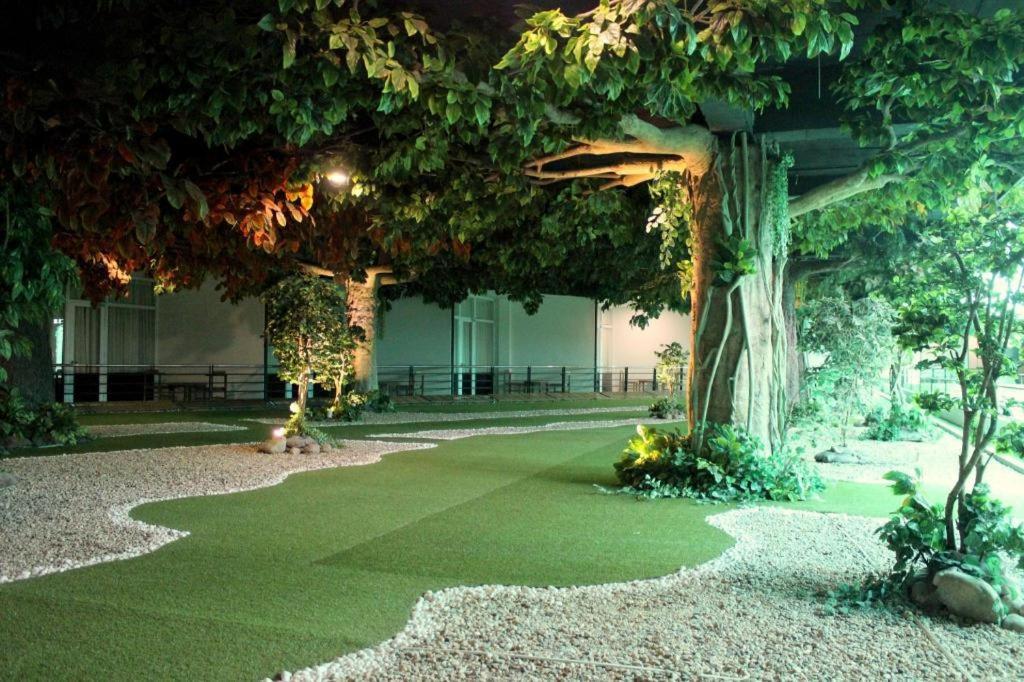Отель Taw Win Garden