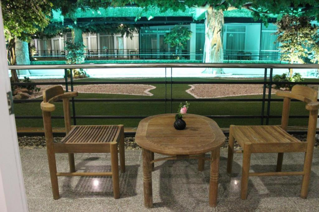 Hotel Taw Win Garden