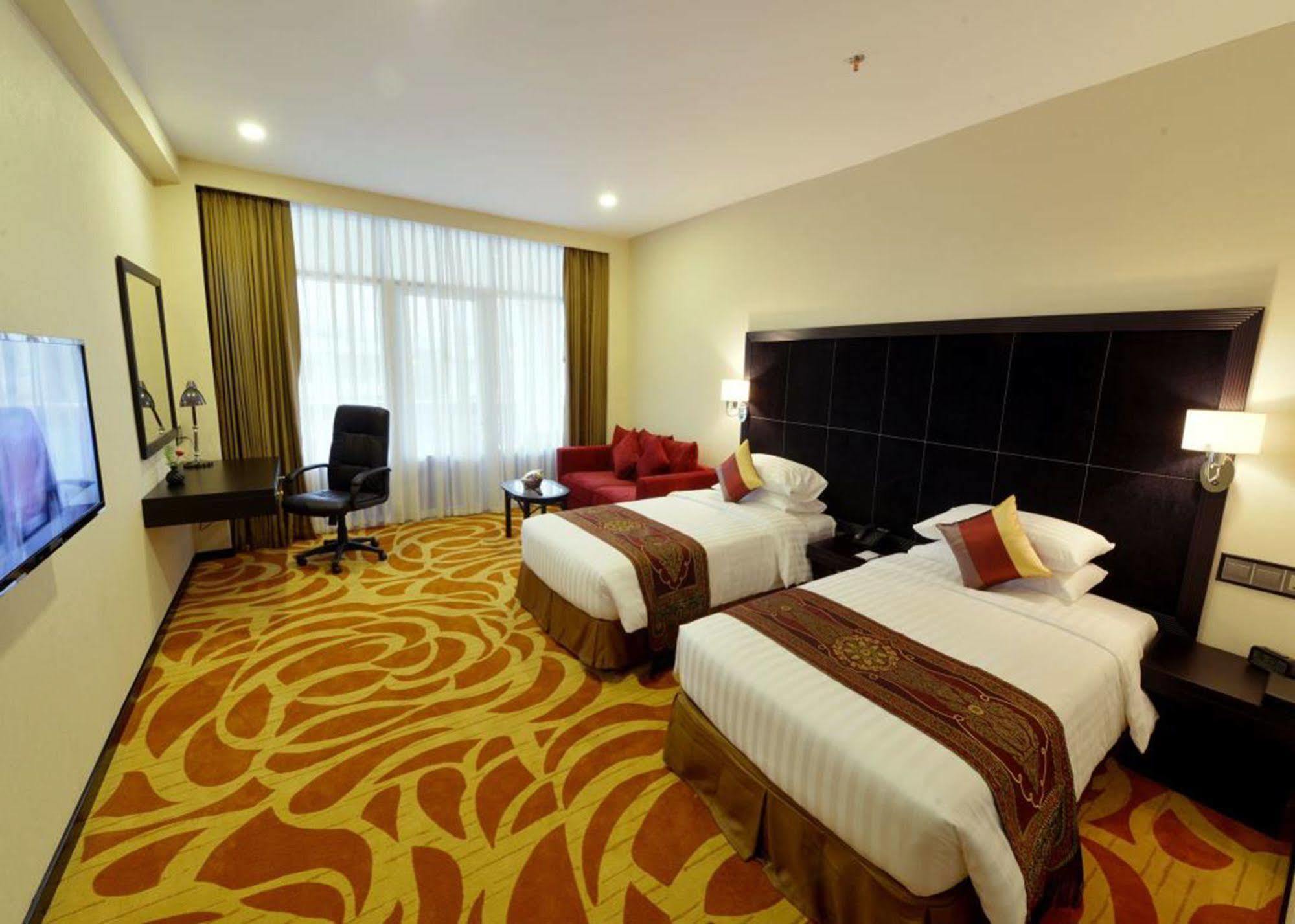 Taw Win Garden 4*